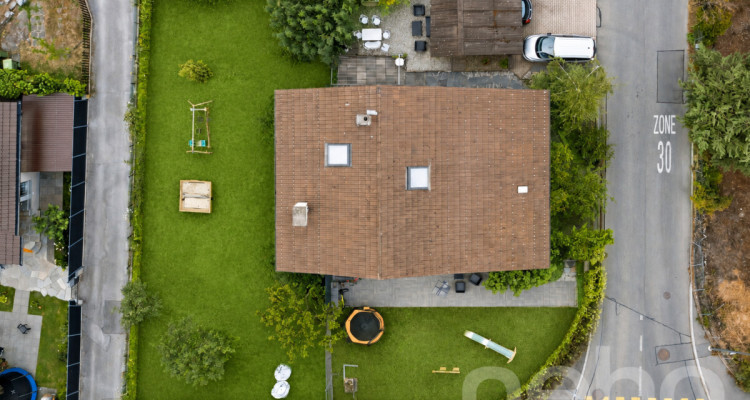 Maison familiale avec deux appartements et fort potentiel à Sion image 1