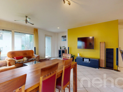 Grosszügiges Doppeleinfamilienhaus an familienfreundlicher Lage image 5