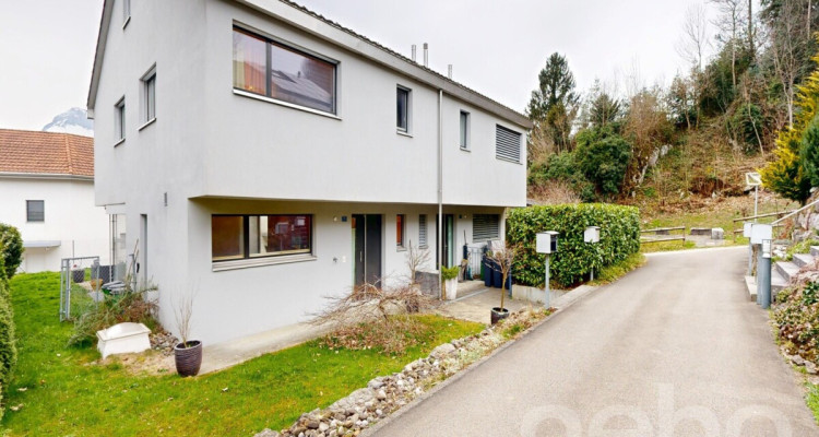 Grosszügiges Doppeleinfamilienhaus an familienfreundlicher Lage image 12