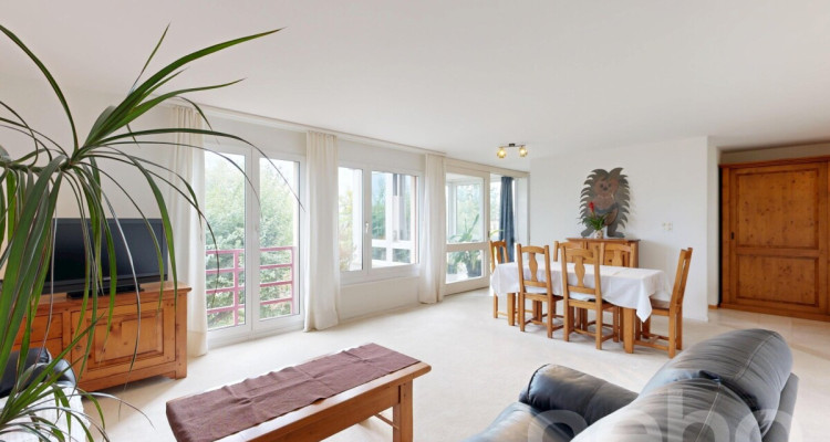 Appartement 5.5 pces lumineux avec vue lac et calme à Neuchâtel image 5