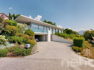 Spacieuse Villa contemporaine avec vue panoramique au c?ur du Valais image 1