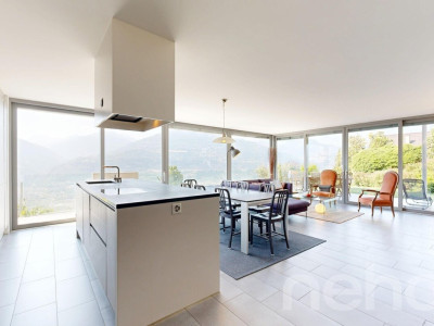 Spacieuse Villa contemporaine avec vue panoramique au c?ur du Valais image 2