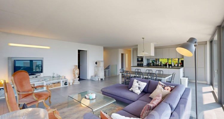 Spacieuse Villa contemporaine avec vue panoramique au c?ur du Valais image 4