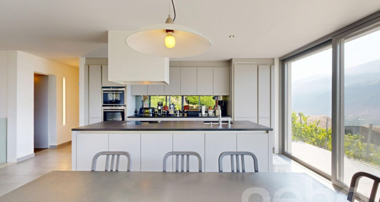 Spacieuse Villa contemporaine avec vue panoramique au c?ur du Valais image 7
