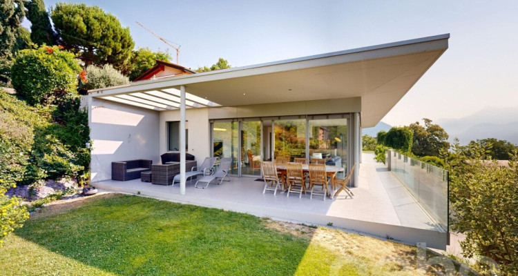 Spacieuse Villa contemporaine avec vue panoramique au c?ur du Valais image 9
