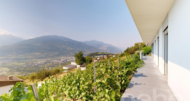 Spacieuse Villa contemporaine avec vue panoramique au c?ur du Valais image 12