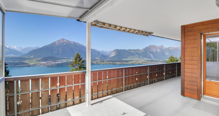 4-Zimmer-Ferienwohnung mit wunderbarer Seesicht image 1