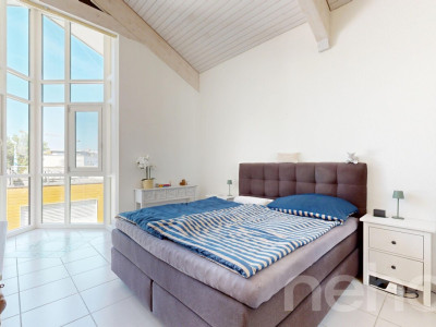 Lichtdurchflutete 4.5 Zimmer Dachwohnung mit Blick ins Grüne image 7