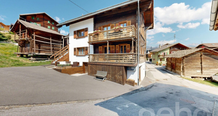 Authentique maison de montagne entièrement rénovée image 3