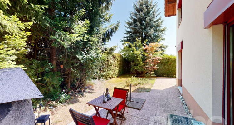 A charming family home with a garden in the heart of Épalinges image 8