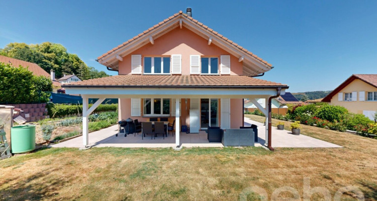 Maison familiale avec potentiel de studio ou bureau image 2