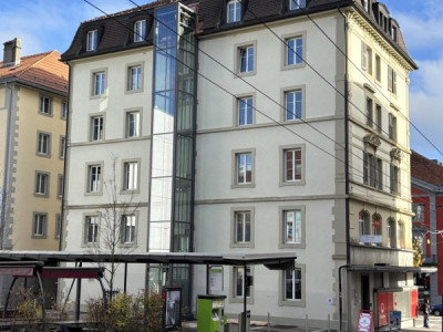 Appartement lumineux en centre-ville avec ascenseur image 1