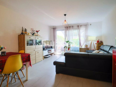 Bel appartement 3.5 pièces en rez-de-chaussée avec terrasse privative image 4