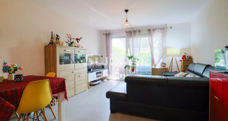 Bel appartement 3.5 pièces en rez-de-chaussée avec terrasse privative image 4