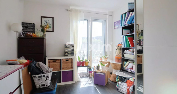 Bel appartement 3.5 pièces en rez-de-chaussée avec terrasse privative image 6