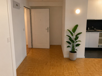 🏡 Studio haussmannien au cœur de Lausanne  image 4