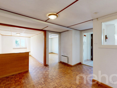Appartement 2.5 pièces à Erde ? Calme absolu et fort potentiel image 12