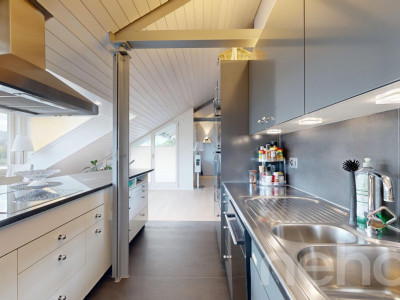 Exklusive 4.5-Zimmer-Dachwohnung mit traumhaftem Rheinblick image 12