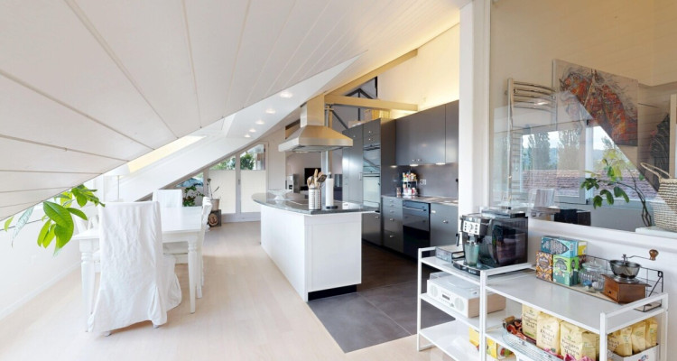 Exklusive 4.5-Zimmer-Dachwohnung mit traumhaftem Rheinblick image 5