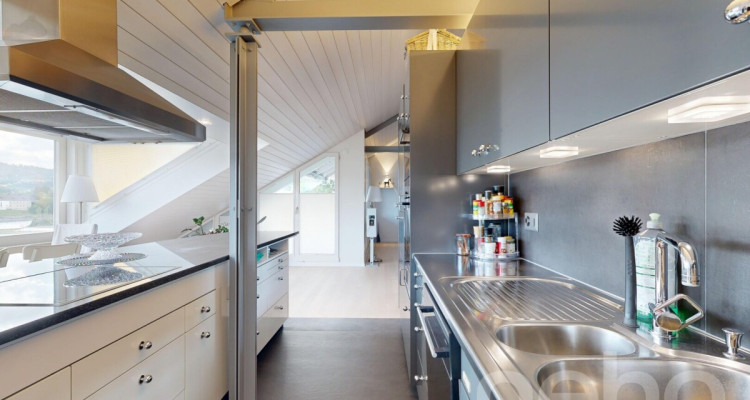 Exklusive 4.5-Zimmer-Dachwohnung mit traumhaftem Rheinblick image 12