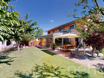 Une villa lumineuse au coeur dun environnement verdoyant image 1