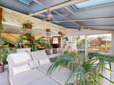 Une villa lumineuse au coeur dun environnement verdoyant image 4
