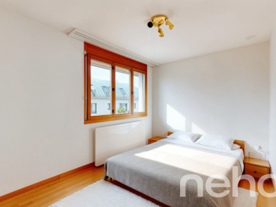 Elegante 4-Zimmerwohnung mit Wintergarten und Einstellplatz image 8