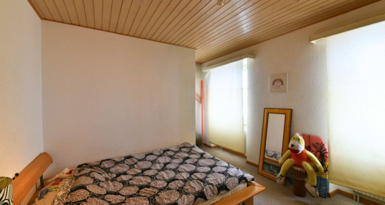 Duplex lumineux et plein de potentiel au coeur de La Chaux de Fonds image 4