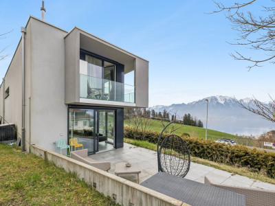 Villa dexception aux lignes pures et minimalistes avec vue panoramique image 1