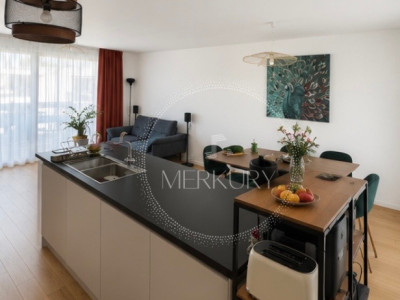Magnifique appartement de haut standing de 4 pièces à louer image 3