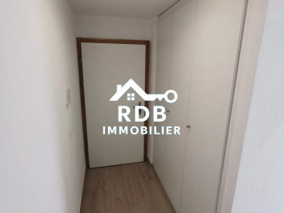 Appartement / condominium de 1 chambre et 1 salle de bain image 2