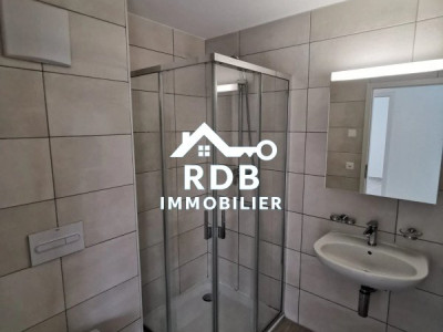 Appartement / condominium de 1 chambre et 1 salle de bain image 7