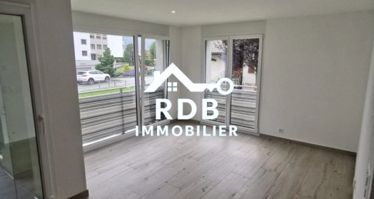 Appartement / condominium de 1 chambre et 1 salle de bain image 1