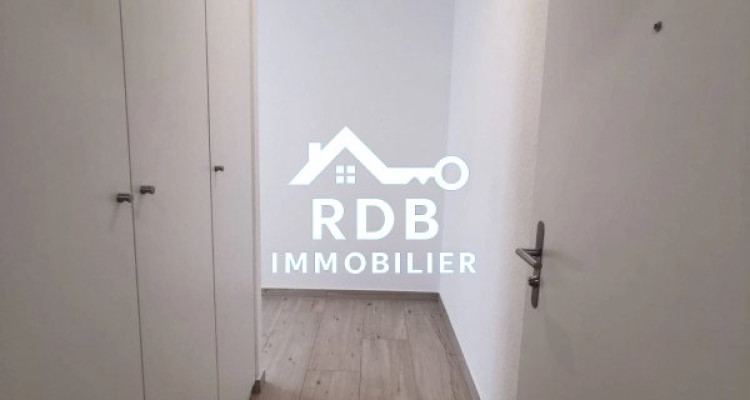 Appartement / condominium de 1 chambre et 1 salle de bain image 6