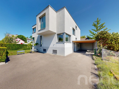 Modernes freistehendes Einfamilienhaus mit grossem Garten in Dietikon image 2