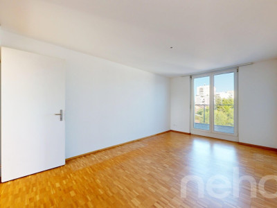 Lichtdurchflutete 3.5-Zimmer-Wohnung mit grosszügiger Terrasse image 12