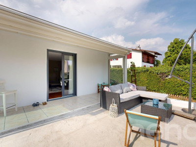 Modernisiertes Einfamilienhaus mit Designküche und Wintergarten image 7