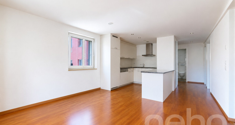 Stilvolle 3.5-Zimmer-Wohnung mit Balkon in MINERGIE-Überbauung image 4
