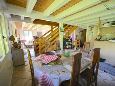 LETIVAZ - SUPERBE CHALET DE TROIS APPARTEMENTS image 8