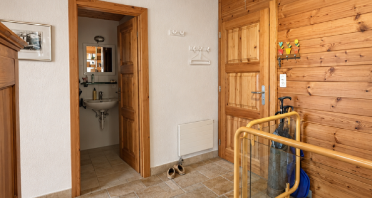 Appartement confortable idéalement placé à louer à la saison 26-27 ! image 13