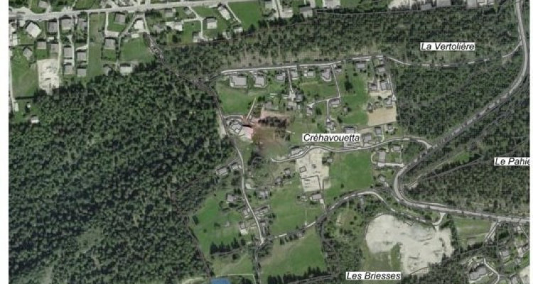 Terrain à quelques minutes du Golf image 1