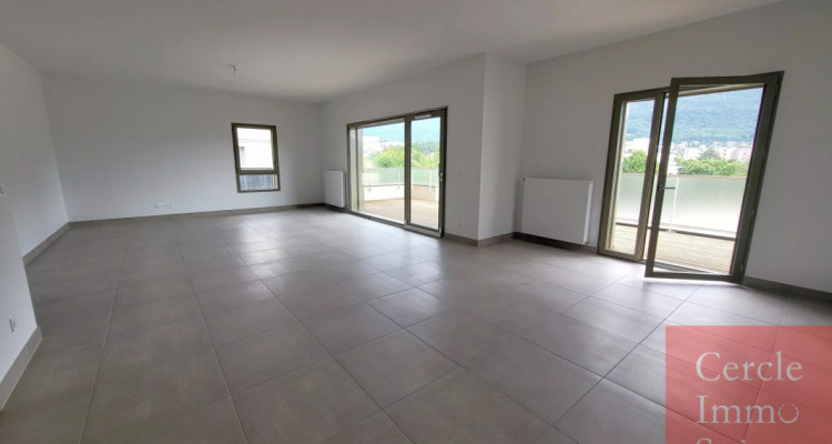 APPARTEMENT T4 DEXCEPTION EN ATTIQUE ? 113 m² ? DERNIER ÉTAGE ? GRANDE TERRASSE ? ANNECY-LE-VIEUX PROCHE DU LAC image 8