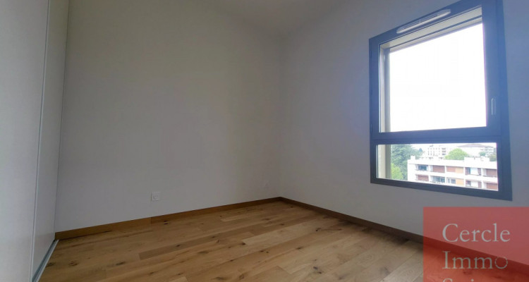 APPARTEMENT T4 DEXCEPTION EN ATTIQUE ? 113 m² ? DERNIER ÉTAGE ? GRANDE TERRASSE ? ANNECY-LE-VIEUX PROCHE DU LAC image 10