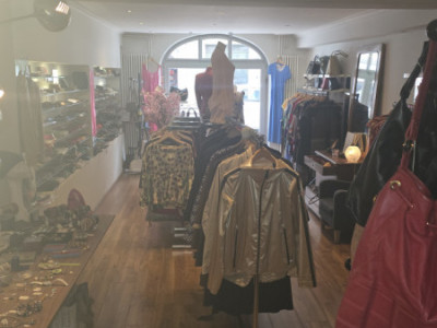 A saisir! Arcade pignon sur rue de 65m2 image 4
