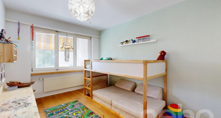 Top renovierte Wohnung in Familienquartier image 7