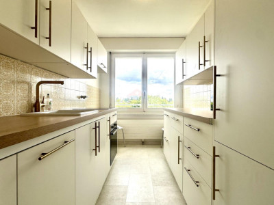 Superbe appartement 3 pièces avec une vue imprenable image 3
