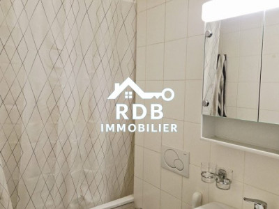 Appartement de 5 pièces au 1er étage situé à Le Grand-Saconnex 1218 image 10