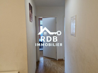 Appartement de 5 pièces au 1er étage situé à Le Grand-Saconnex 1218 image 4