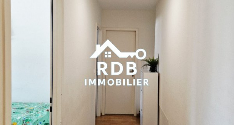Appartement de 5 pièces au 1er étage situé à Le Grand-Saconnex 1218 image 5