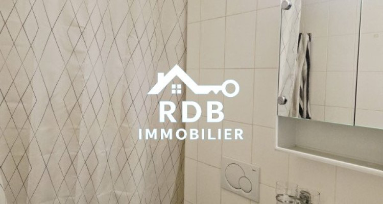 Appartement de 5 pièces au 1er étage situé à Le Grand-Saconnex 1218 image 10
